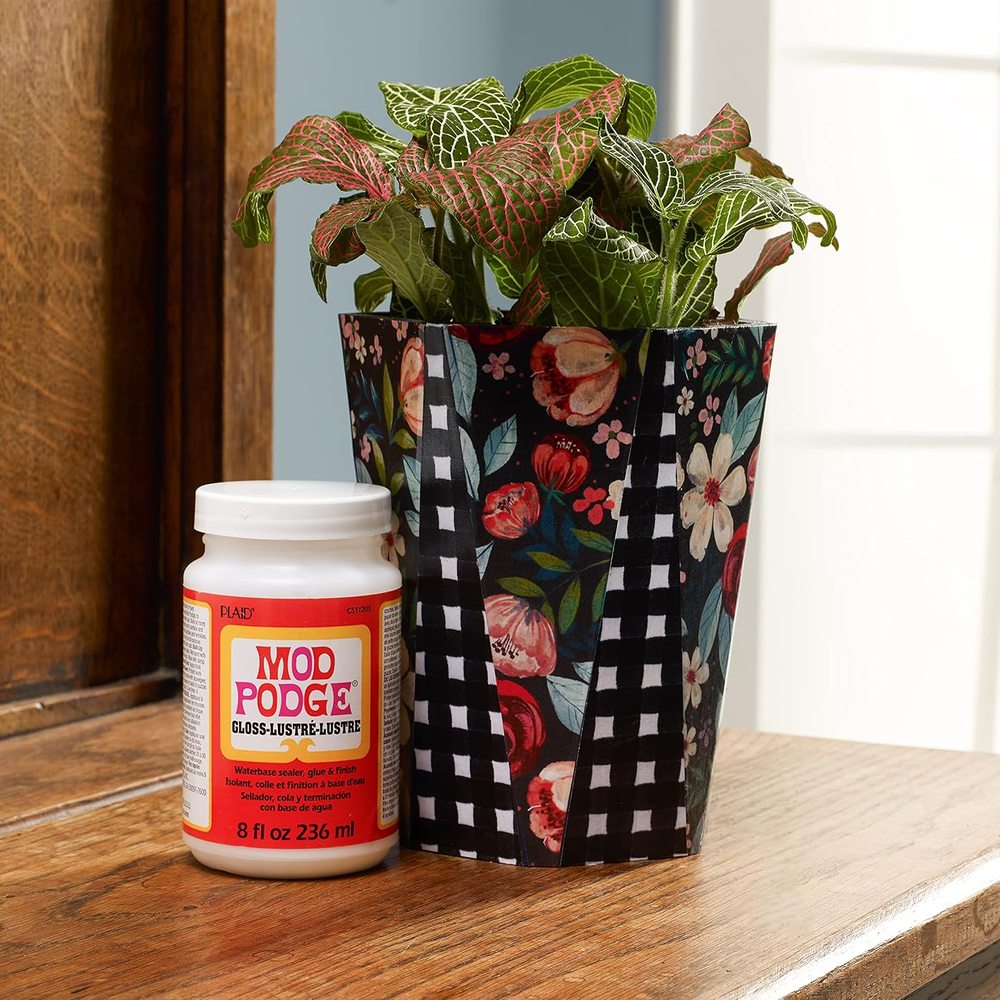 Gloss Sealer, Glue and Finish, 16 oz — Mod Podge, view 5